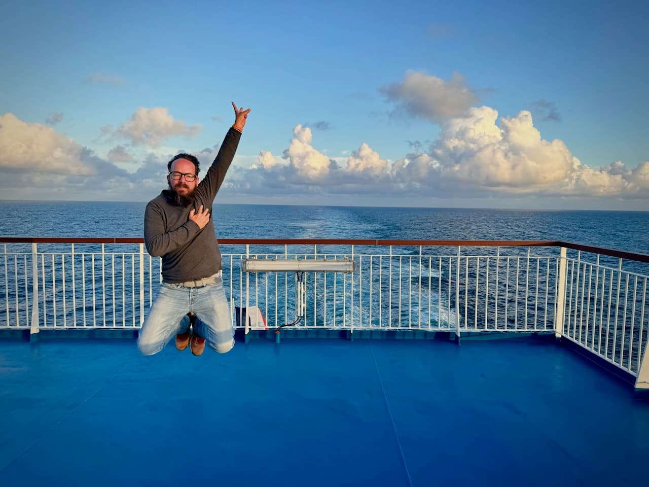 Jumping in the Bay of Biscay onboard Santona