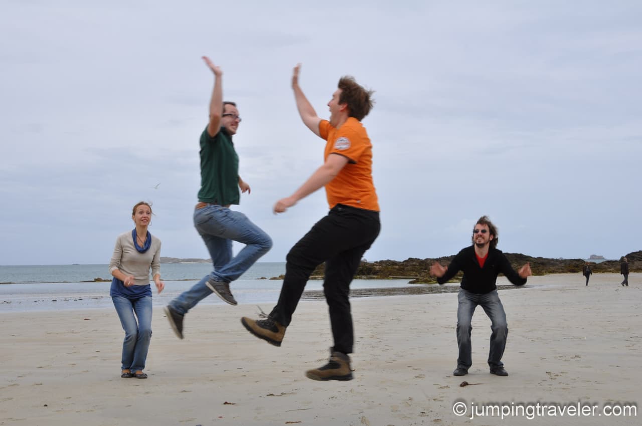 Jumping in Saint-Malo